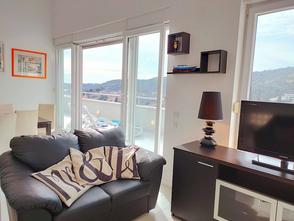 Blue Bay Apartment