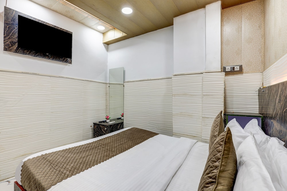 Hotel Revive By The Premium Villa
