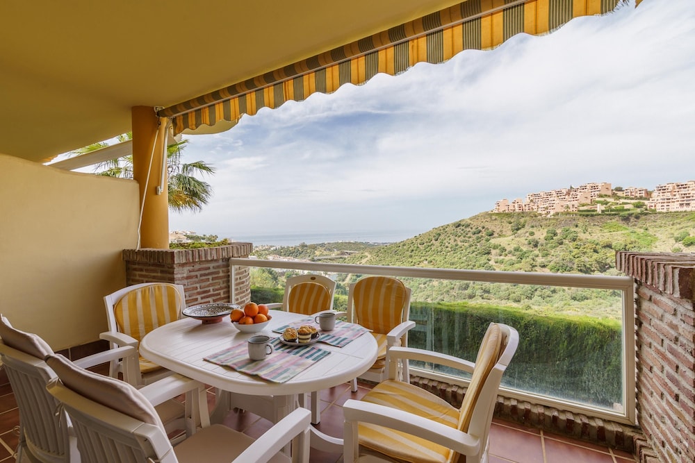 Seaview Sunny Altos De Calahonda Pool