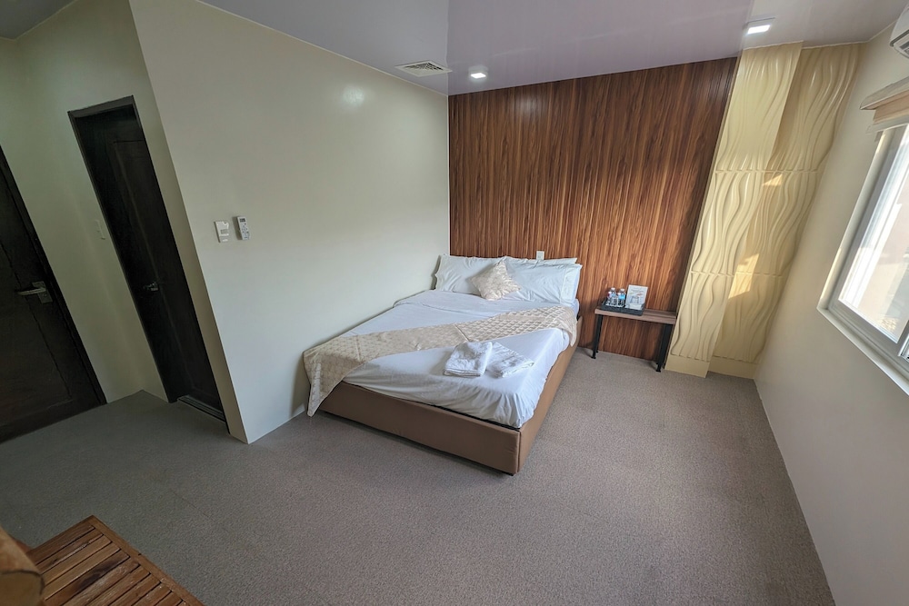 Manuela Suites Puerto Princesa near Airport