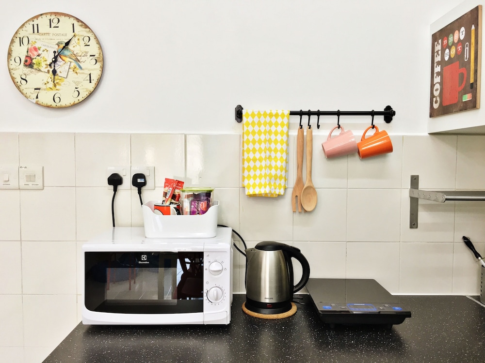 Vibrant Studio at Damansara Perdana