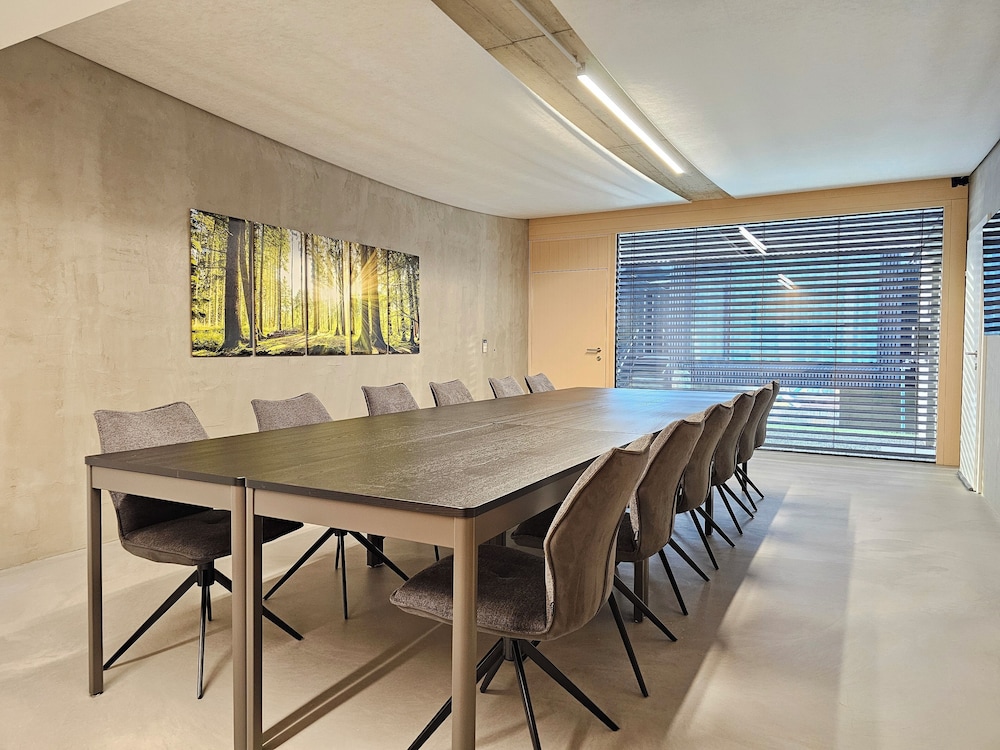 meeting & event spaces