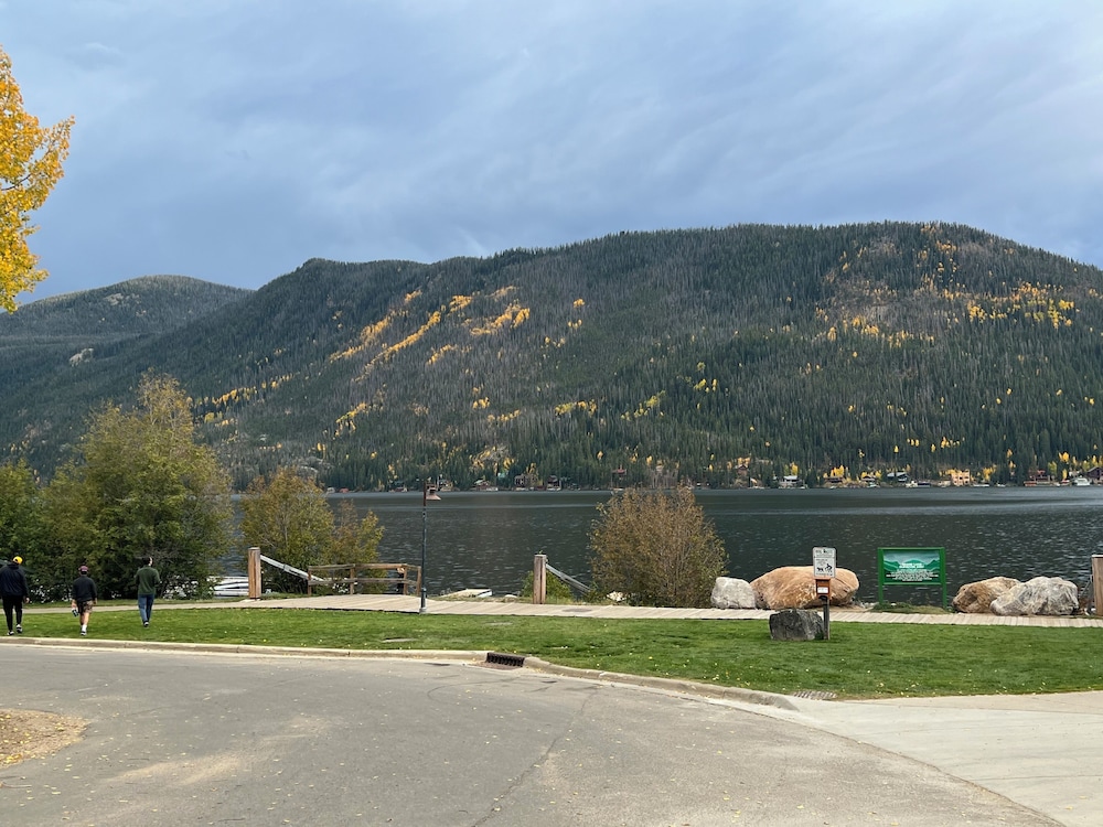 Lone Eagle Lodge - Property Image 31