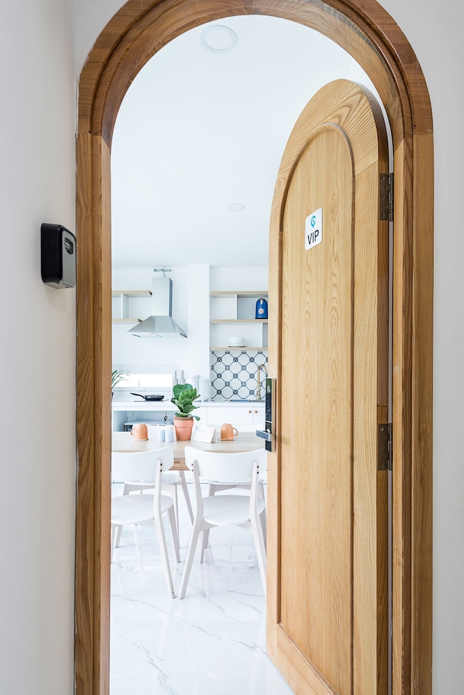 Cozrum Homes May's House
