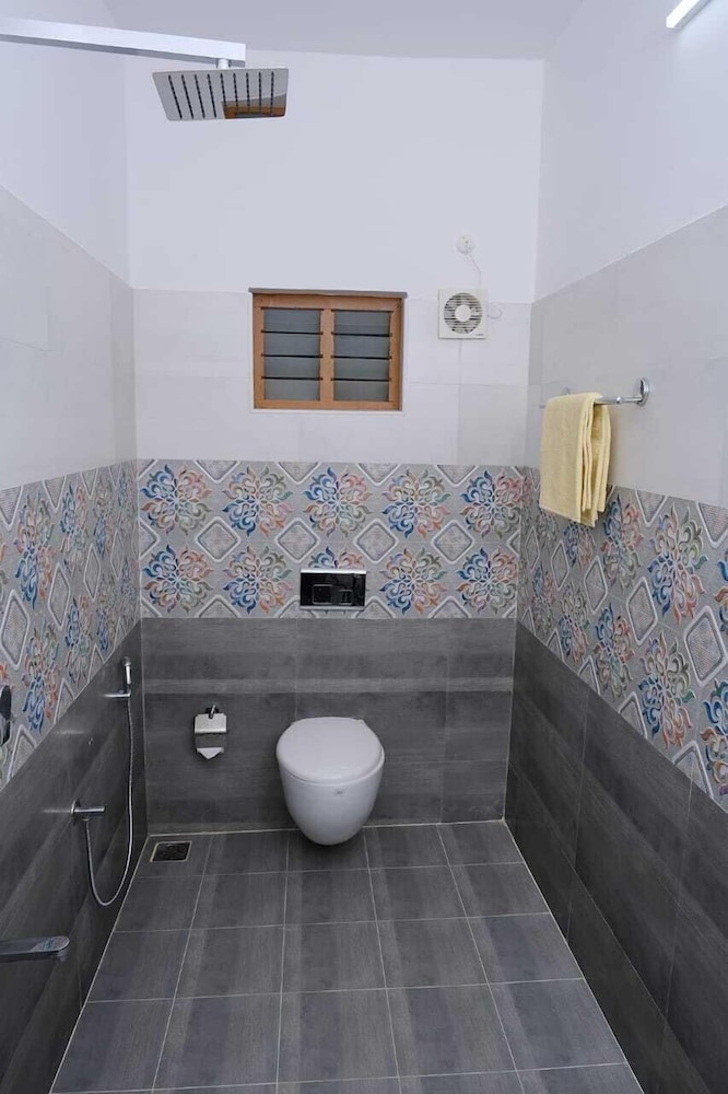 Lake Vechoor Villas By BRDGE HOSPITALITY