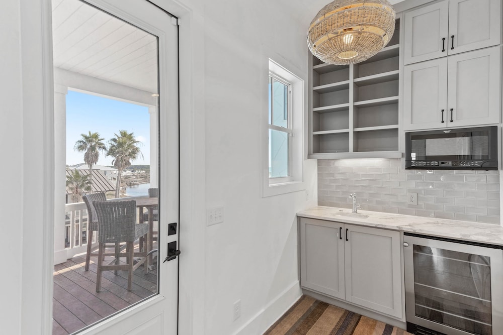 Grayt Digs by Avantstay Next to Beach Oceanview