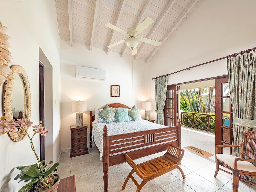 Gibbs Glade Villa 4 Bedroom Home by Bluescape