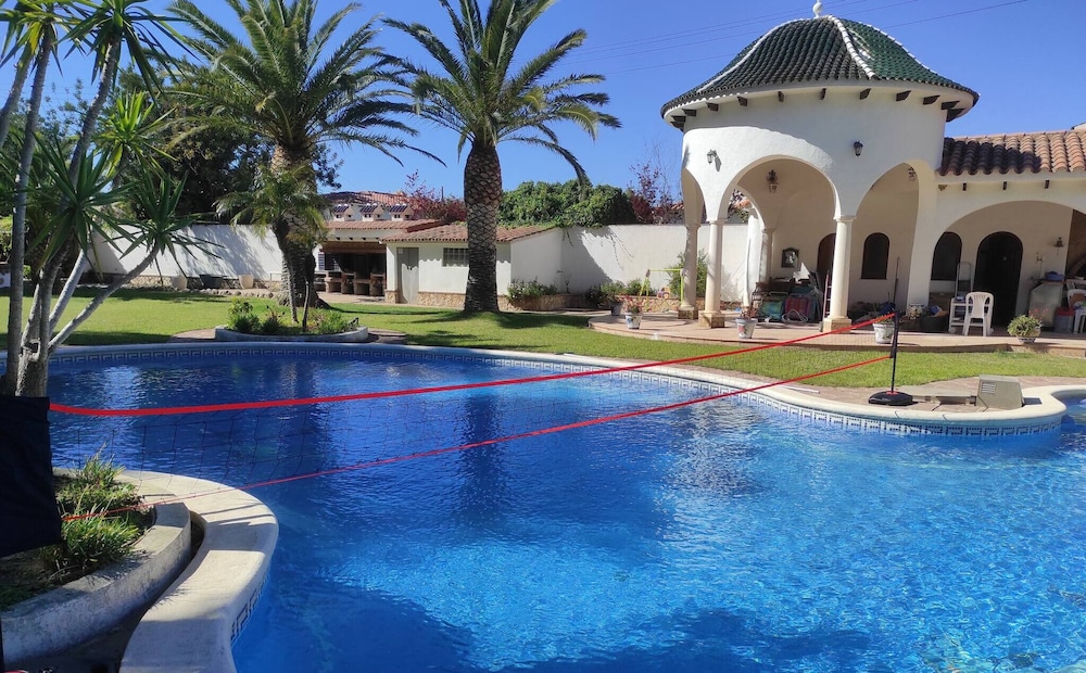 Villa Balneari Resort Casa Vacances Per Famílies Chalet Casa Rural