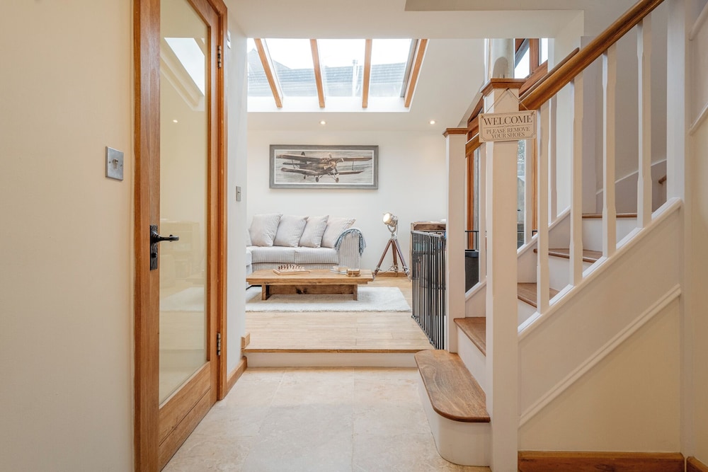 Coach House - Lovely Home in Cheltenham