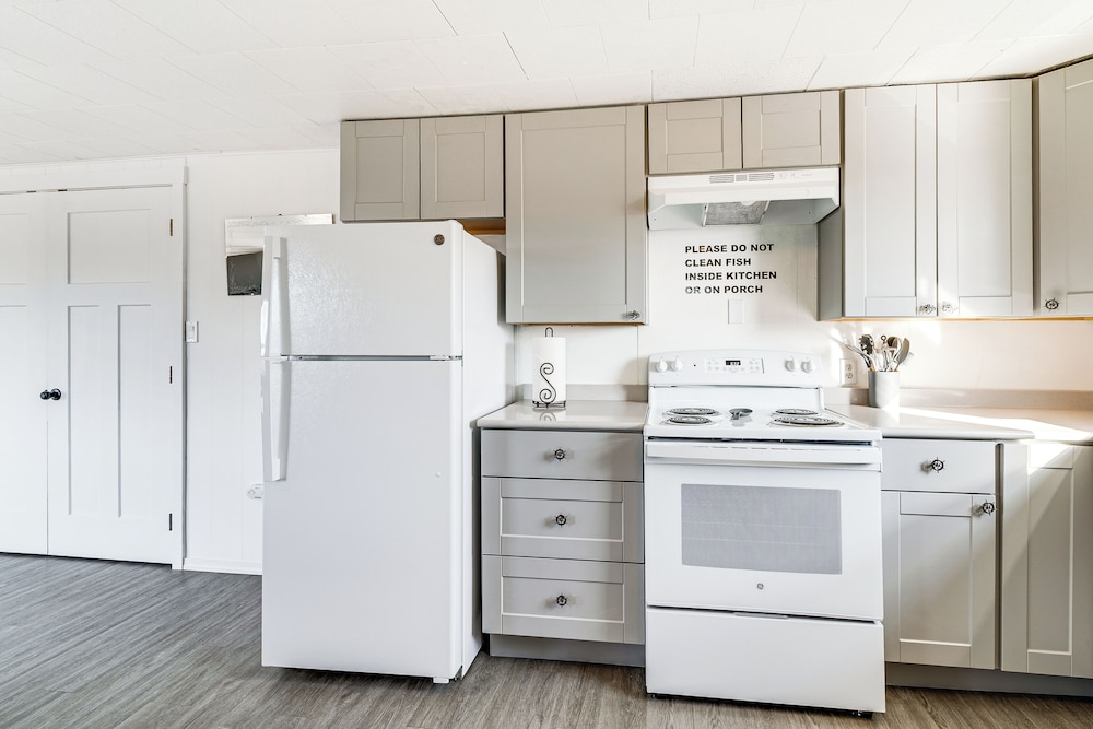 Walk to Beach & Harbor: Spacious Westport Apt!