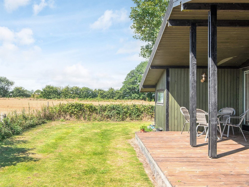 6 Person Holiday Home in Juelsminde
