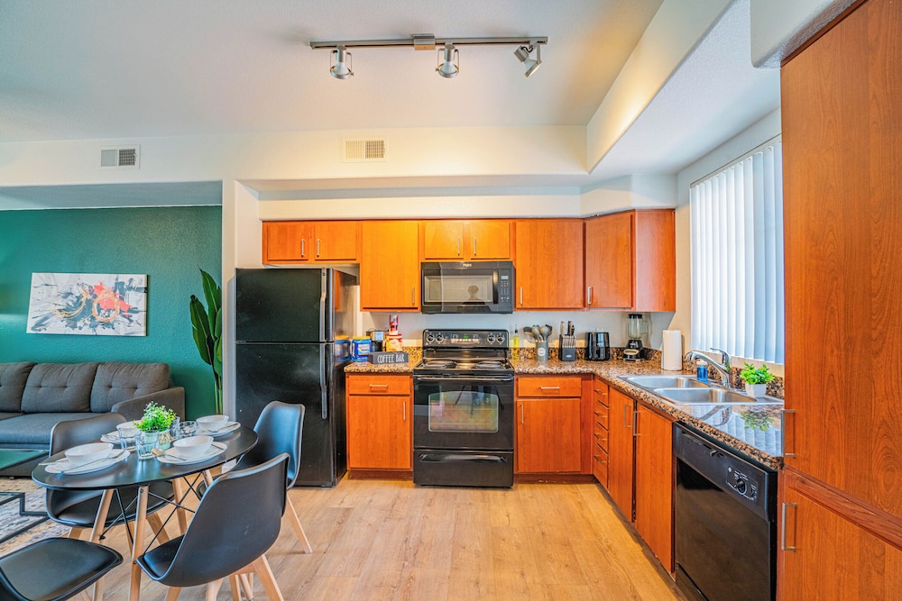 ROVE LIVING/KB - Zone Westgate