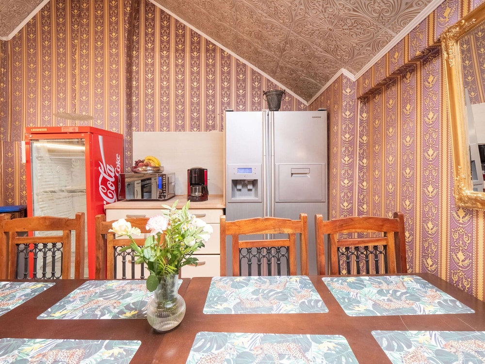 Holiday Home for Groups in Kinheim
