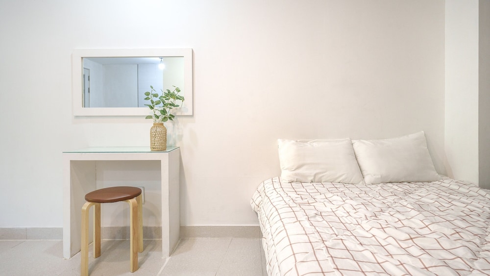 Gapeong Eoneunal Spa Pet Pension