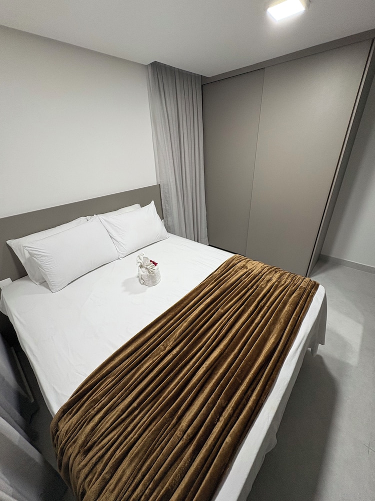 Melhores Flats - Jacuzzi privativa