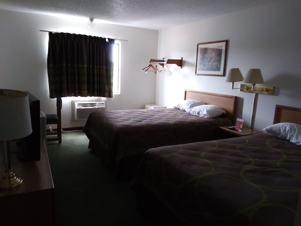 Photo 8