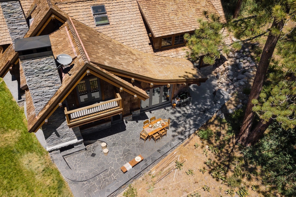 Hunter by Avantstay Riverfront Cabin w Prvt Cottage 5mins From Palisades