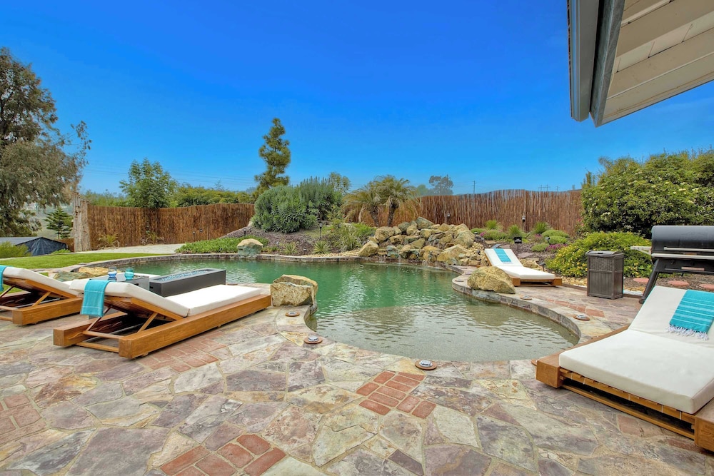 O-side Oasis - Luxury Stay for 7