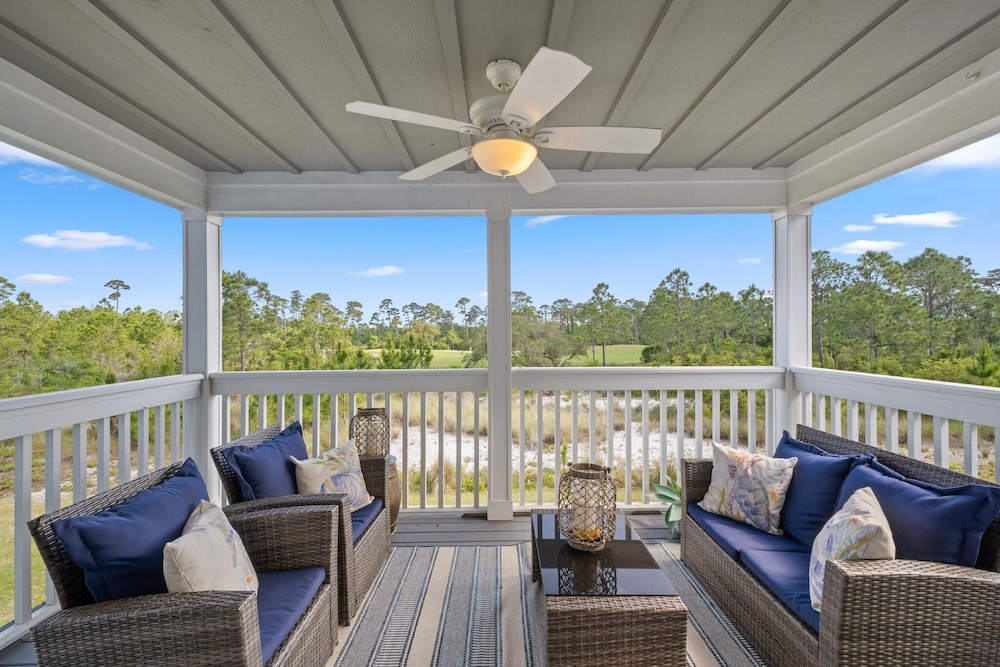 Emerald Tides at Lost Key Villas