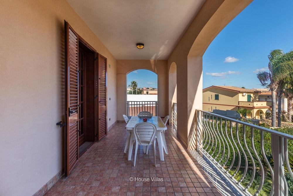 Samantha Apartment in Lido di Noto view 4