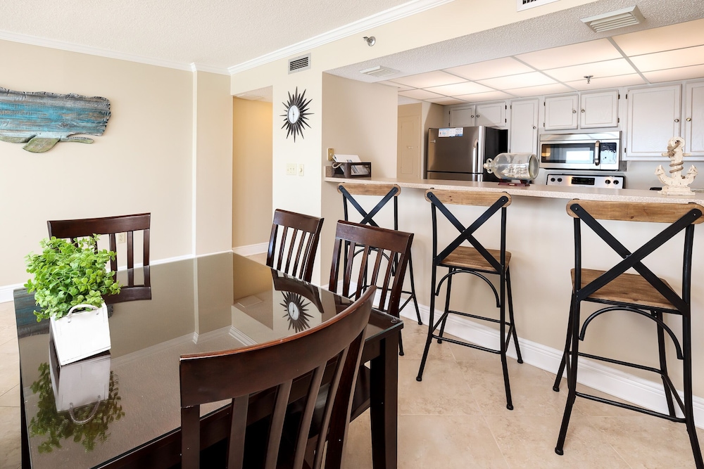 Gulfside 302 by Brooks and Shorey Resorts