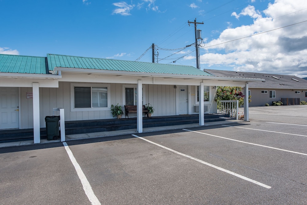 Sundowner Motel