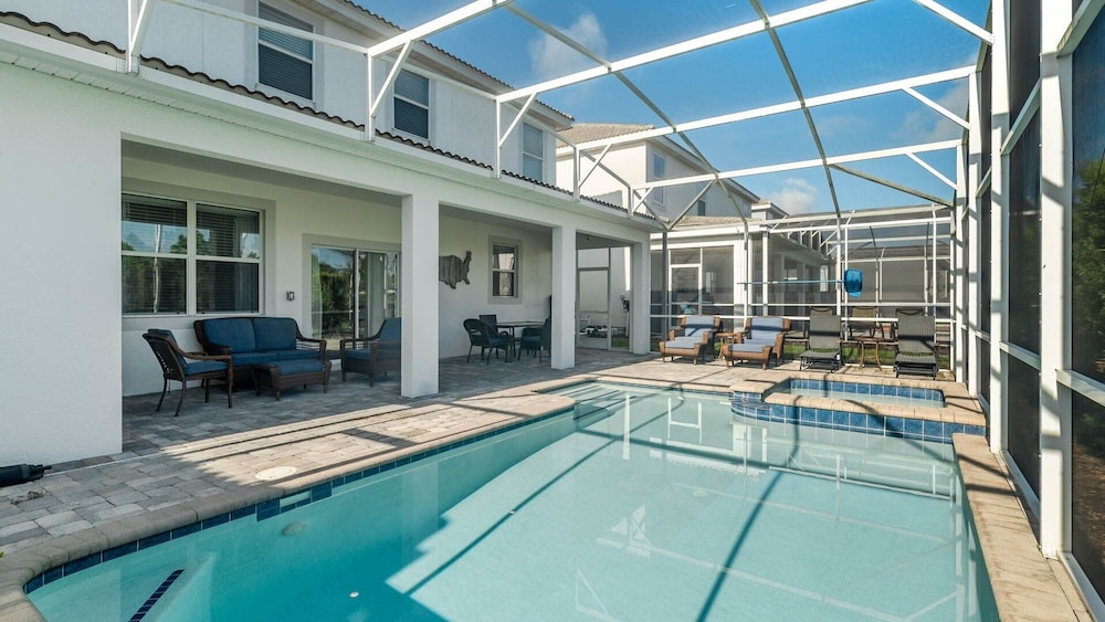 Championsgate Resort 6 Bedroom Private Pool Home 6 Home