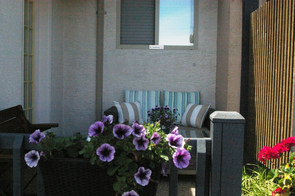 Qualicum Breeze Beach Resort