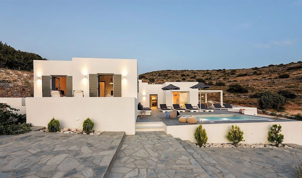 Villa Rosemary Paros view 5