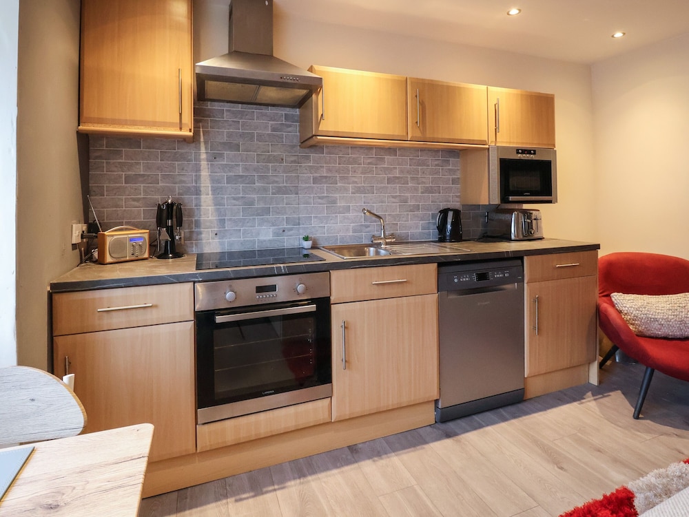 2 Stoneleigh Cottage