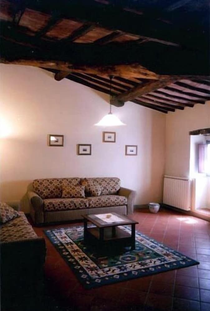 Borgo Montefolchi