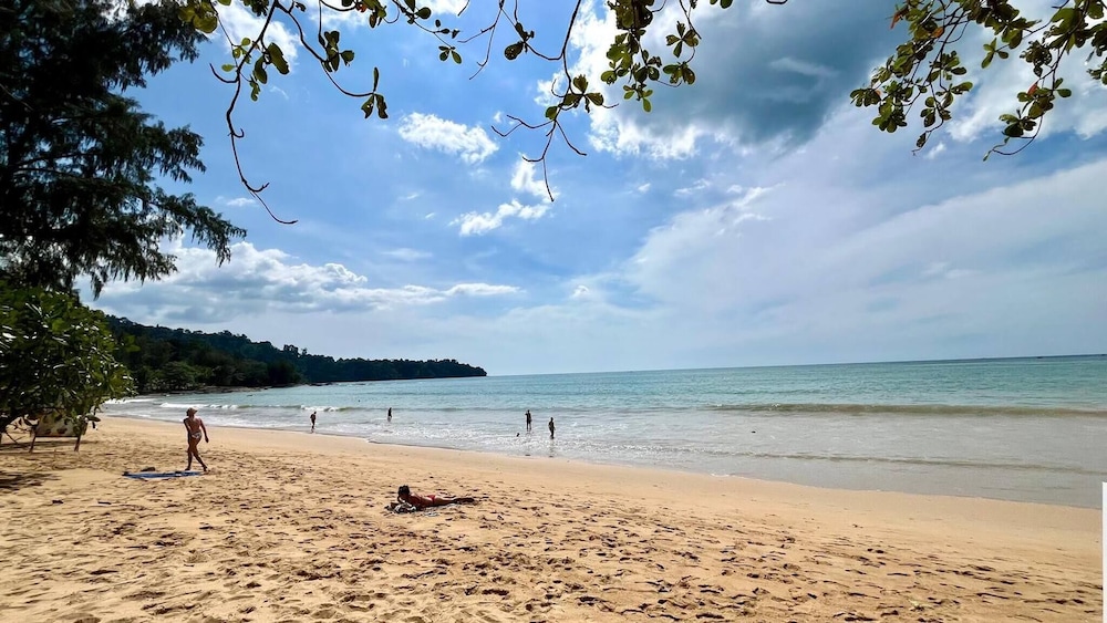 Khaolak Pool Villa With 3 Bedrooms