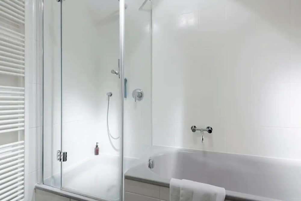 Top Luxury Space Spree Mitte Berlin