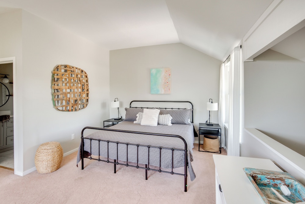 Waterfront Fripp Island Escape w/ Stunning Sunsets