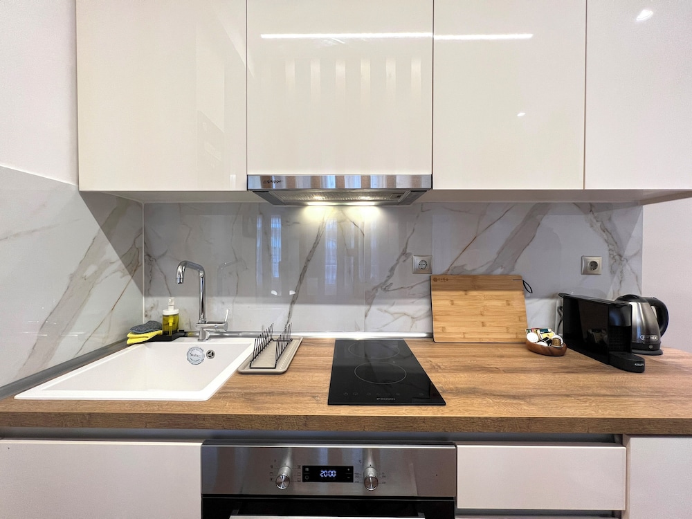 Mango Apartment & Suite by halu!