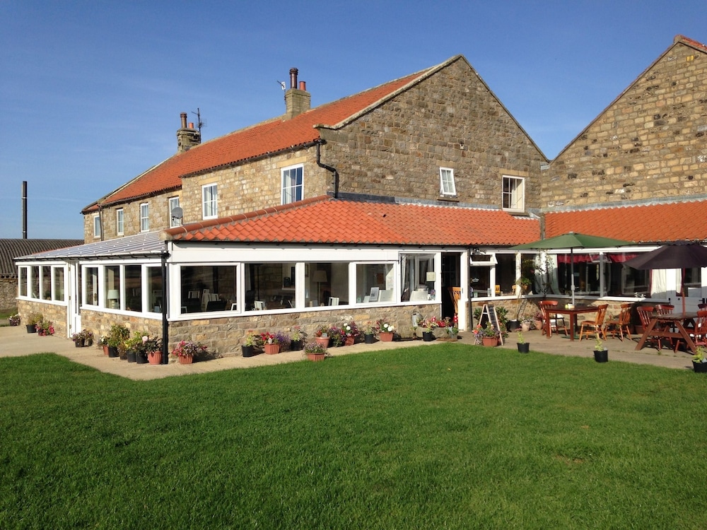 Hotel The Grainary Farm Stay - Image 1