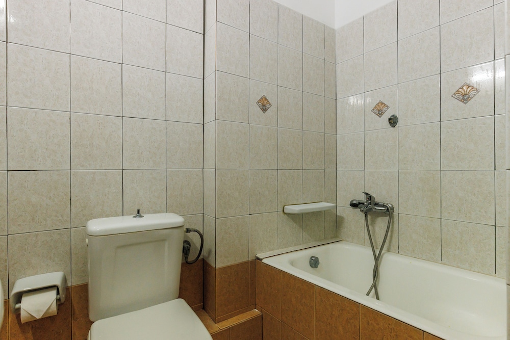 Lemonis Rooms