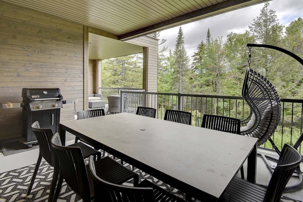 101 Verbier Building 1