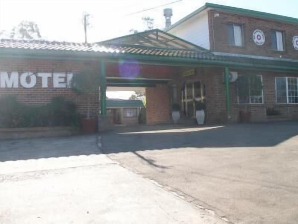 Mount Kuring-Gai Motel
