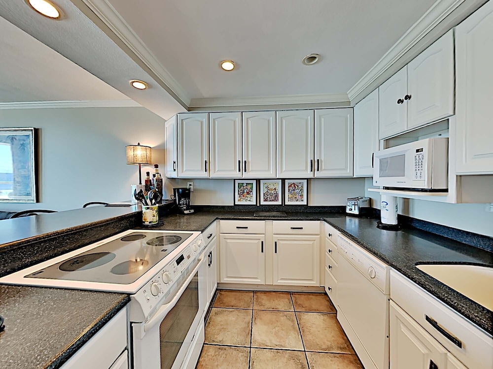 Sabine Yacht & Racquet by Southern Vacation Rentals, photo 70