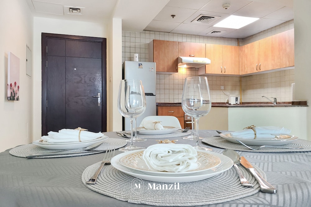 Manzil-Cozy 1BR in Marina with City View