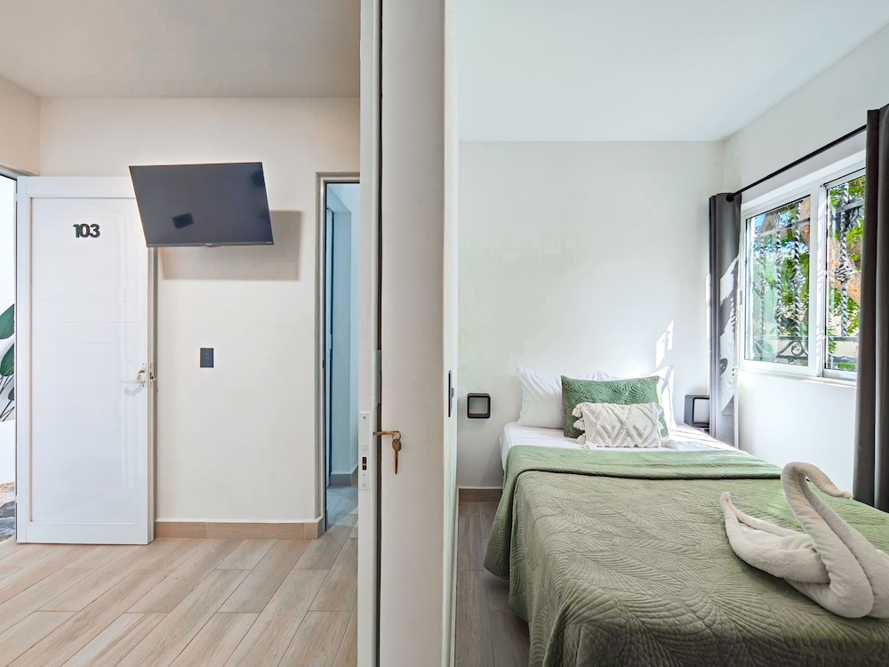 hotel room