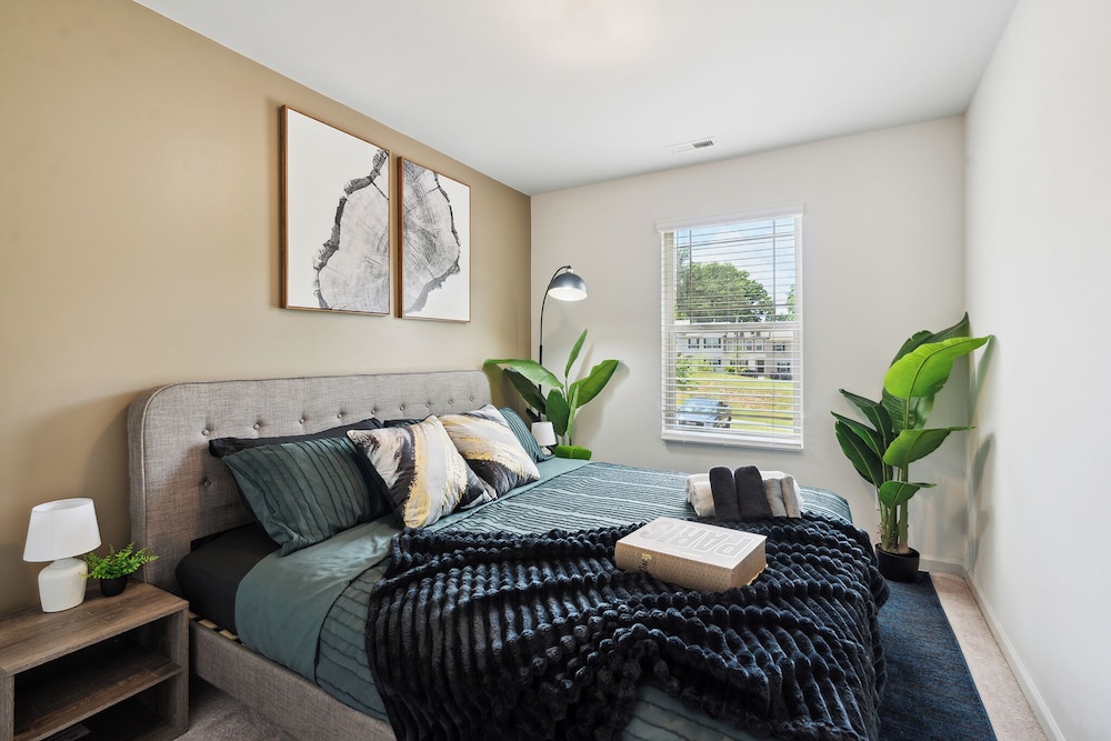 King 3BR Townhouse Mins to Cary NC State
