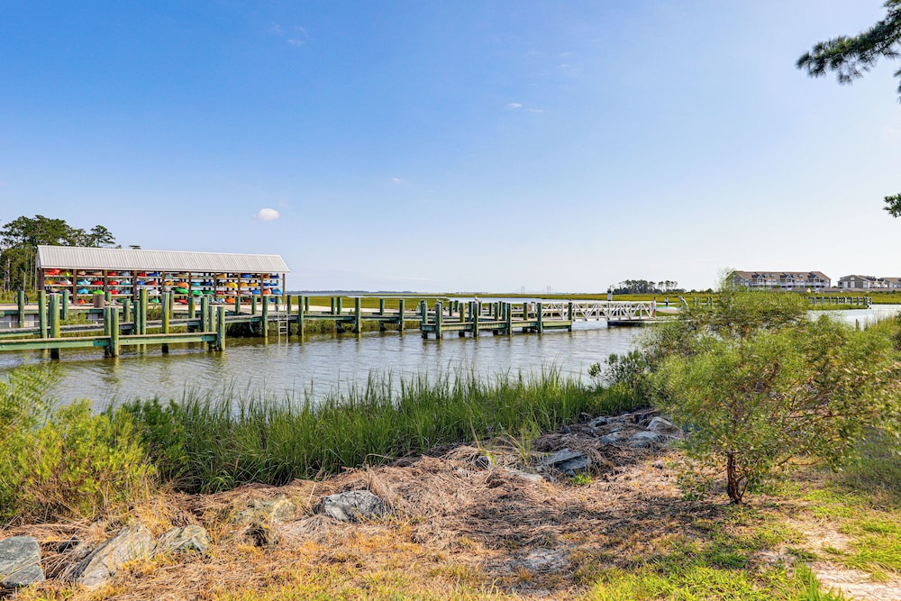 Communal Pools, 6 Mi to Bethany Beach! Family Home