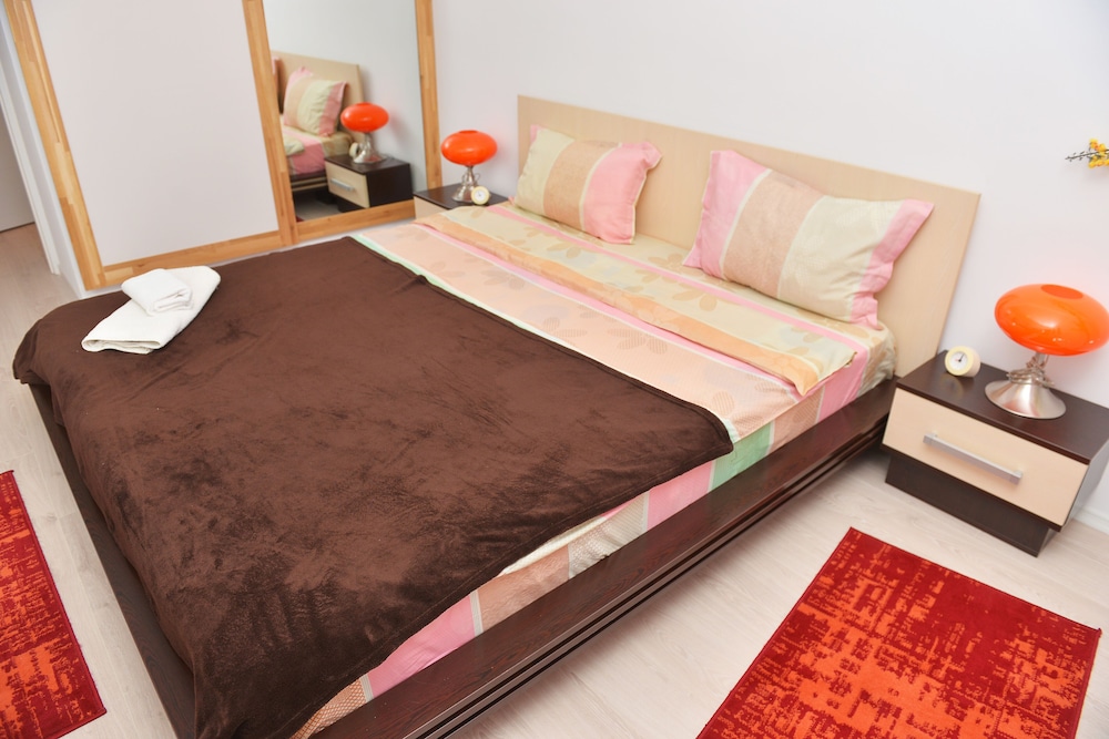 Suitehome - Romana 6 - one Bedroom Apartment in the Heart of Bucharest view 2