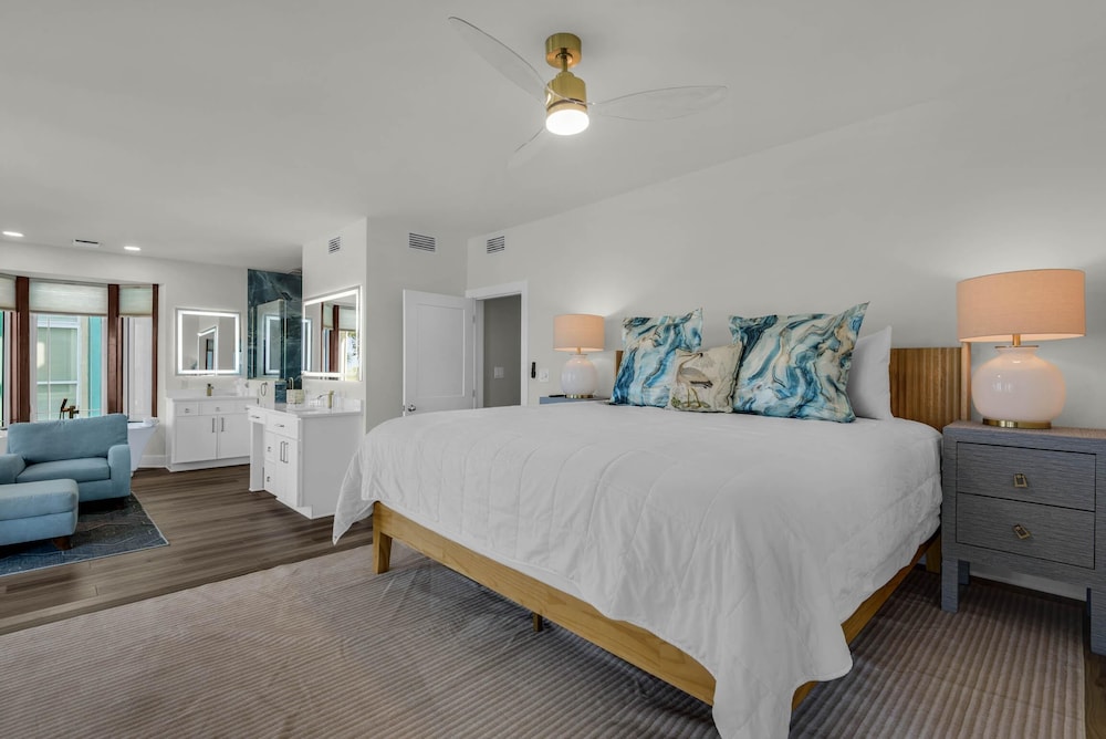 The Gulfview Grandeur