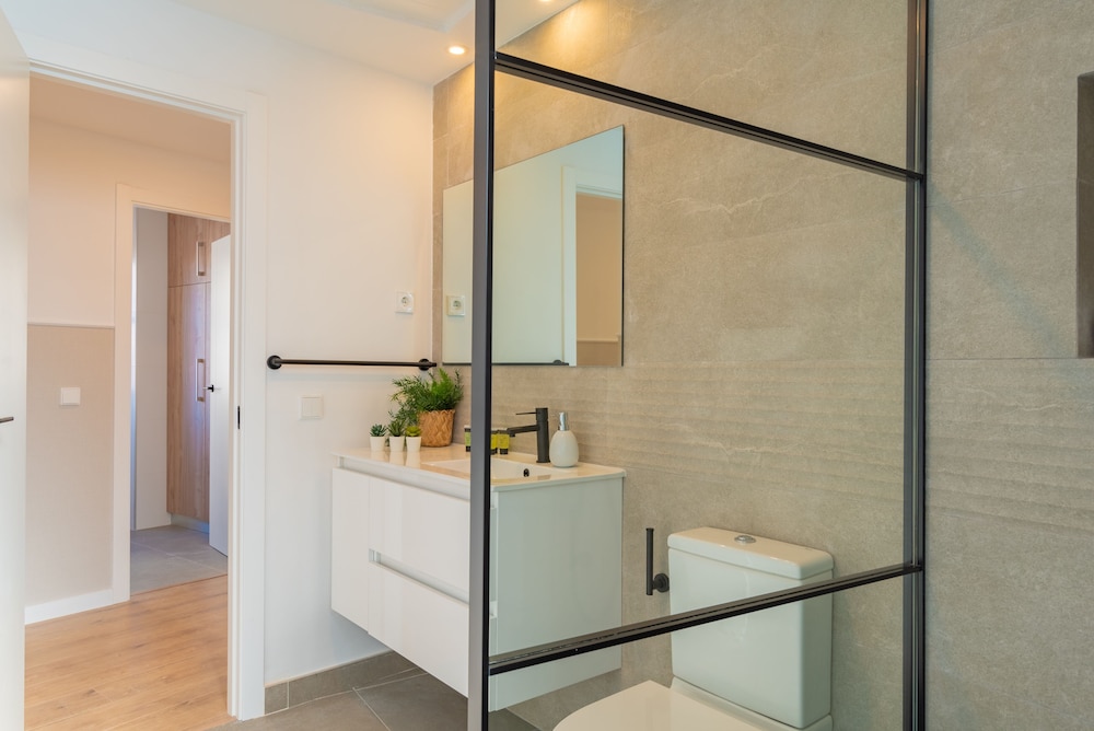 Feelathome Atarazanas Apartments 51