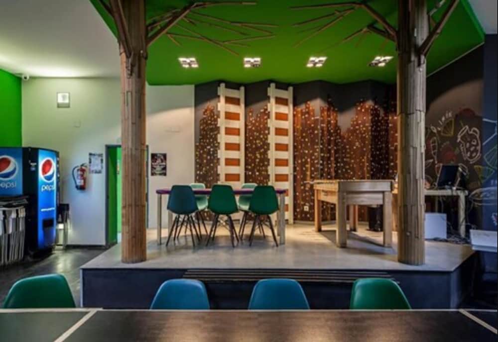 meeting & event spaces