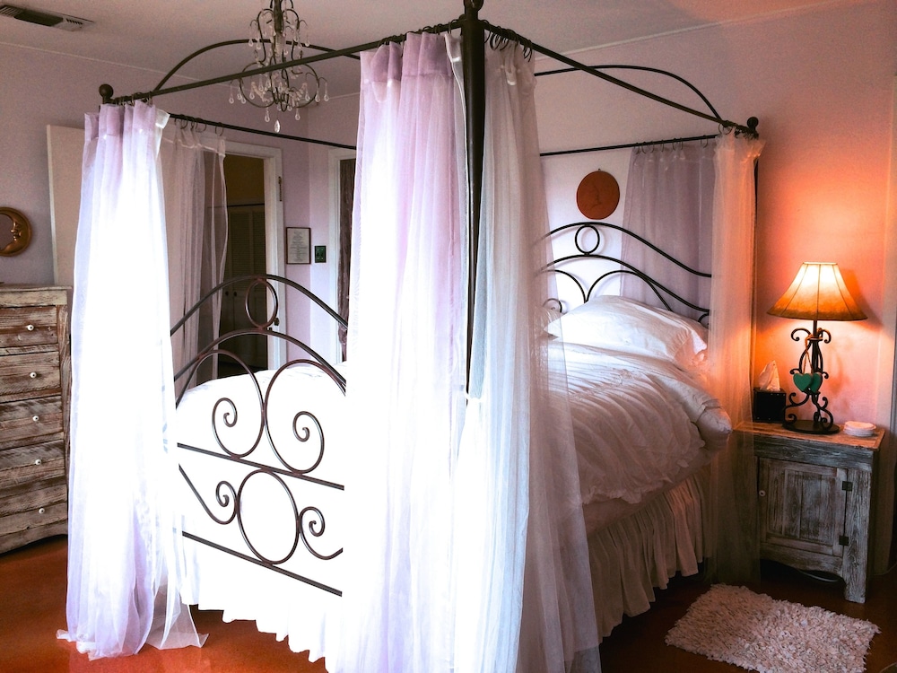 Casa del Sol Bed and Breakfast - Property Image 89