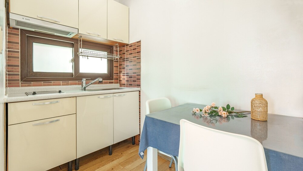 Geoje Yeoul Pet-friendly Pension